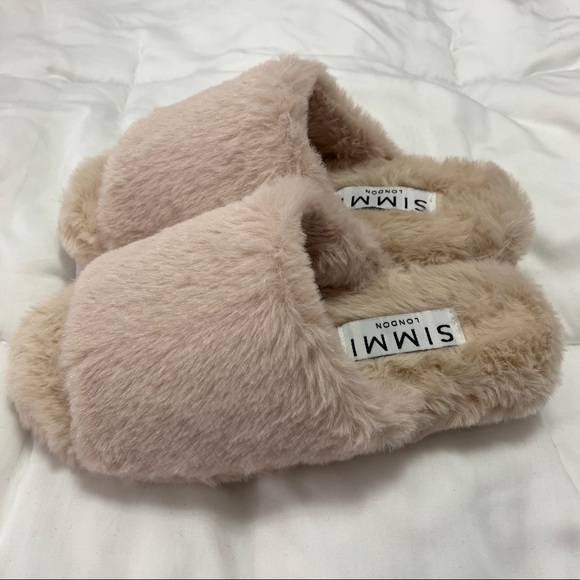 Fluff Slides - Picture 3 of 3